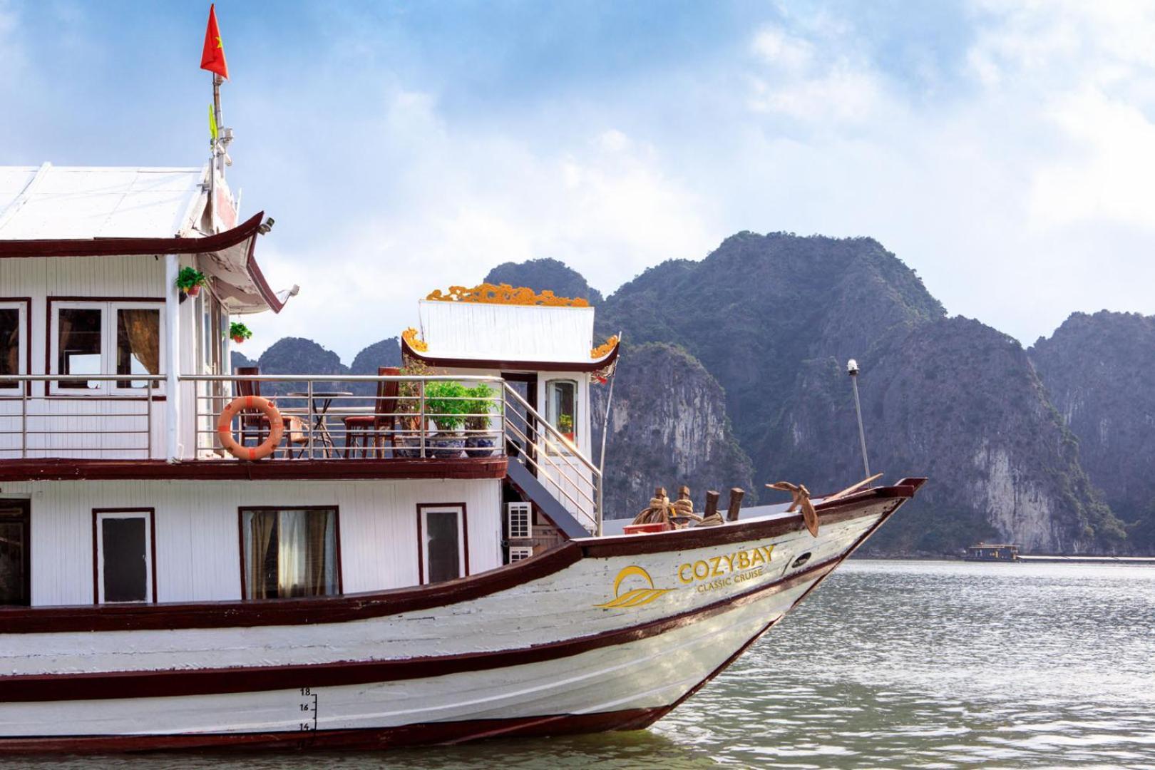 Cozy Bay Classic Cruise Ha Long Exteriér fotografie