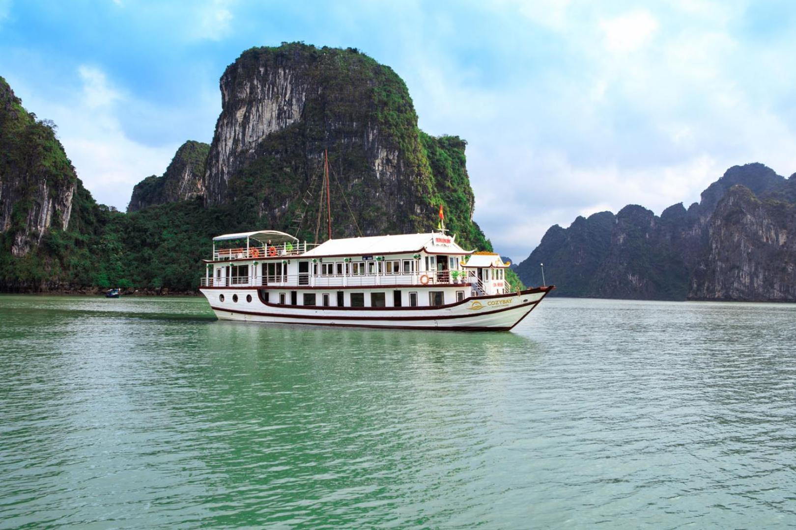 Cozy Bay Classic Cruise Ha Long Exteriér fotografie