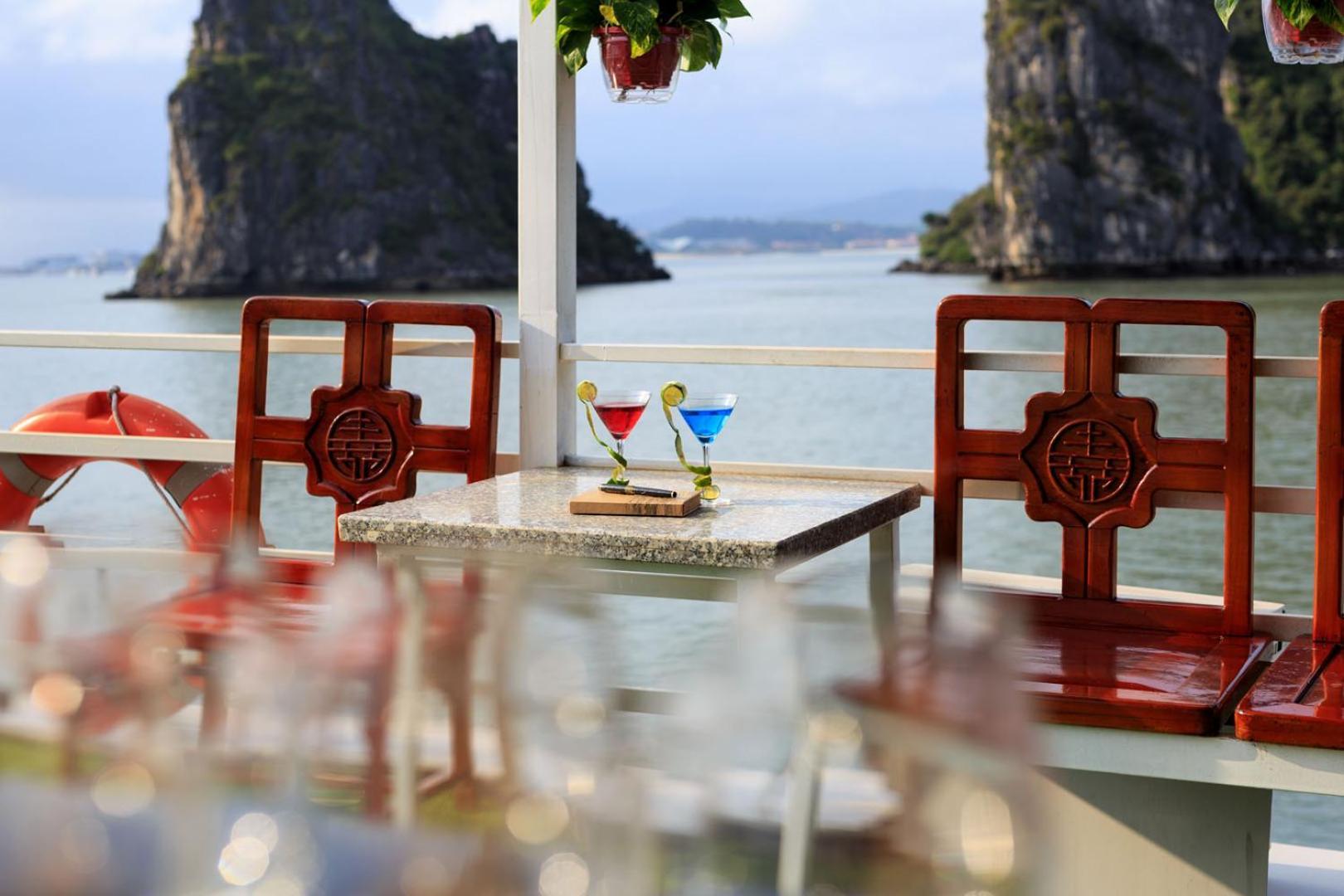 Cozy Bay Classic Cruise Ha Long Exteriér fotografie